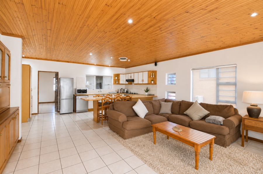 4 Bedroom Property for Sale in Yzerfontein Western Cape